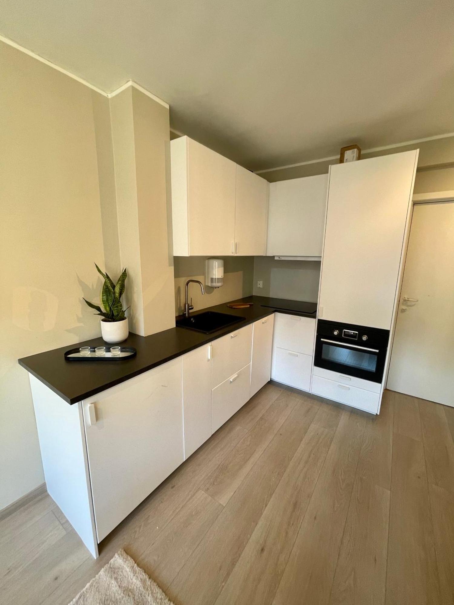 Modern Apartment Only 5 Minutes From City Centre เบอร์เกน ภายนอก รูปภาพ